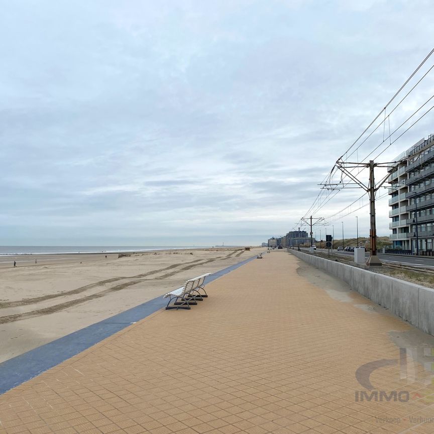 Goed gelegen studio aan de dijk Raversijde (Oostende) - Foto 1