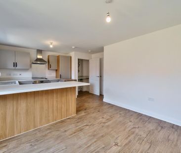 4 bedroom detached house to rent - Photo 6