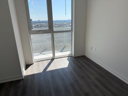 For Lease - 28 Interchange Way Unit# 3306, Vaughan, Ontario - Photo 3