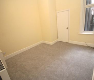1 bedroom ground floor flat to rent - Photo 6