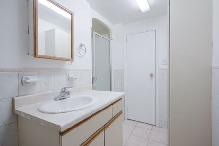 For Lease - 1153 Norman Crescent Unit# Bsmt, Oshawa, Ontario - Photo 3