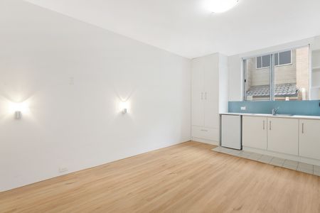 9/595 Willoughby Road, Willoughby NSW 2068 - Studio For Rent | Domain - Photo 3