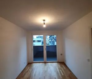 Ab 1. November Moderne und helle 2-Zimmer-Wohnung inkl. Tiefgaragenplatz - Photo 3