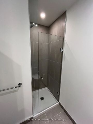 28 Ann Street #506 - Photo 4