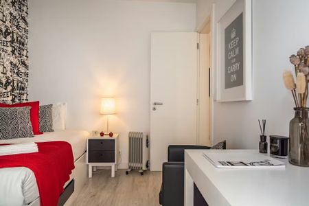 Rua General Taborda, Lisbon, Lisbon 1070-137 - Photo 2