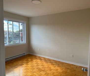 12080 Av. Gilbert-Barbier, H1E 7K8, H1E 7K8, Montréal - Photo 4