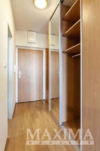 Pronájem bytu 1+kk 36 m2 - Фото 4