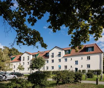Im Stadtteil Görden: 2-Zimmer-Wohnung mit Badewanne - Photo 2
