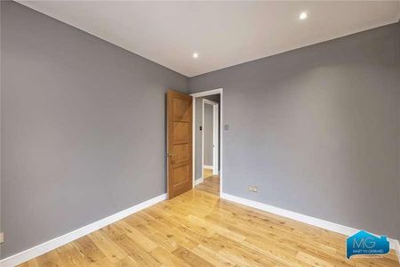 Compton Lodge, Green Lanes, London, N21 - Photo 4