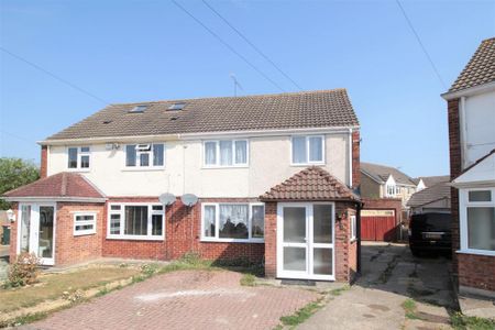3 bedroom semi-detached house to rent - Photo 2