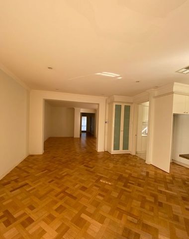 30 Beech St, Caulfield South VIC 3162 - House For Rent | Domain - Photo 3