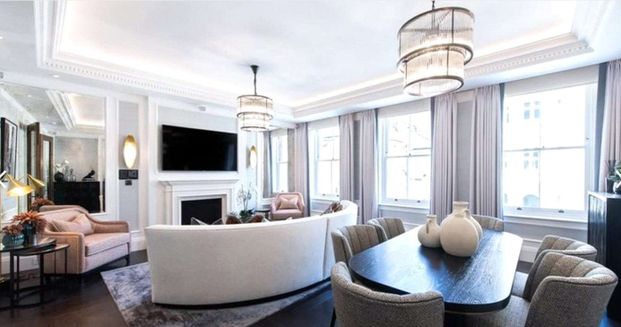 Immaculately presented apartment with two balconies. - Photo 1