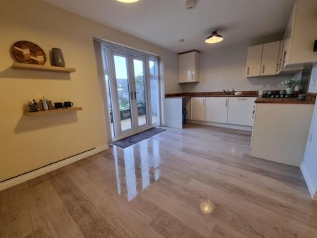 Duddell Street, Lawley - £1,150 pcm - Photo 2