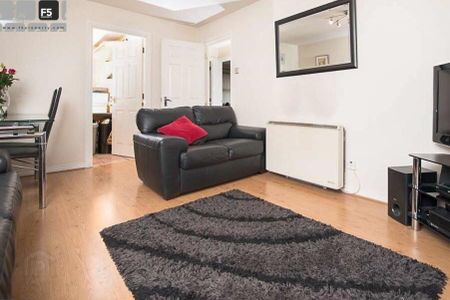 18, Ardenlee Rise, Ardenlee Green, Ravenhill Road, Belfast, BT6 8QD - Photo 2