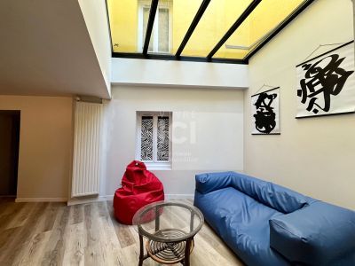 Location Maison 6 pièces 109m² - Photo 1