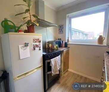 2 bedroom flat to rent - Photo 6