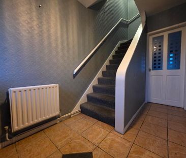 27 Kilwilke Road, Lurgan, BT67 9EL - Photo 1