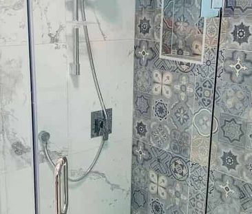 2 bedroom granny private entrance kitchen living - Photo 3