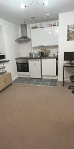 Goring Road, Goring-By-Sea, Worthing - Photo 4