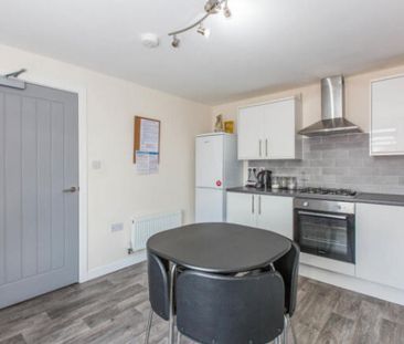 Room 1, 3 St John Street, , UK - Photo 5