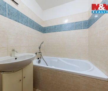 Pronájem bytu 1+1 v Nejdku, ul. Okružní - Photo 3