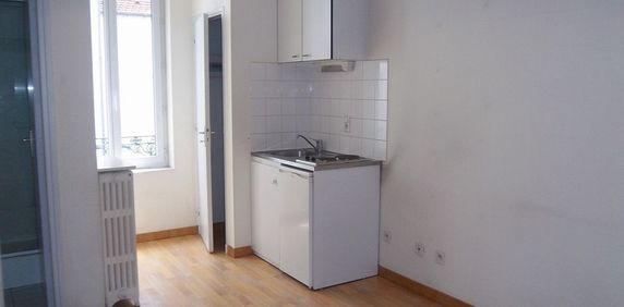 Location Appartement 1 pièce 17m² VICHY 03200 - Photo 2