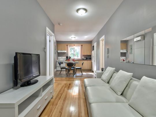 4785 Rue Dupuis, #1 - Photo 1