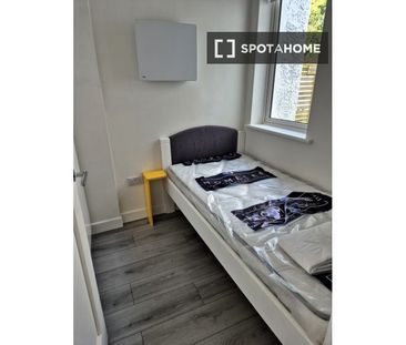 2-bedroom apartment for rent in Ballymun-Whitehall, Dublin. - Photo 3