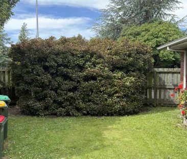 Three bedrooms in Lincoln close to university. - Photo 5