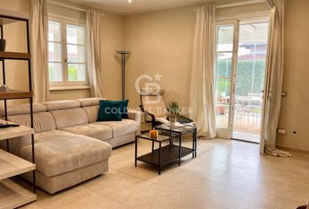 Villa in Affitto a Forte dei Marmi