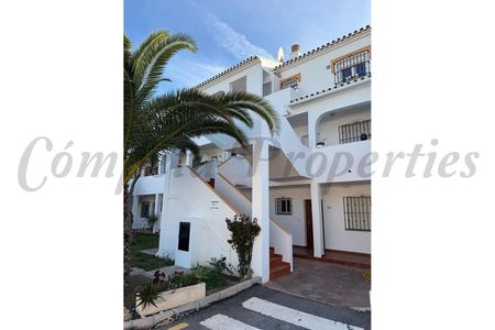 Apartment in Torrox, Close to the beach - Photo 3