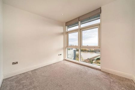 3 bedroom flat to rent - Photo 3