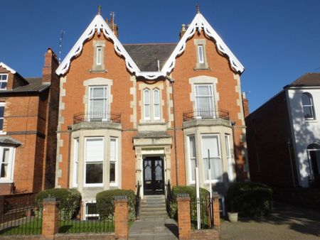 1 bed apartment to rent in Station Road, Kenilworth, CV8 - Photo 3