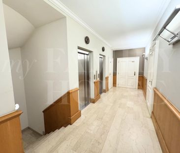 Furnished studio for rent in the heart of the Old Town - Photo 5