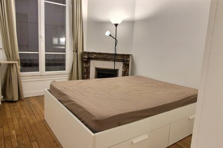 Appartement à louer à Paris 4Ème - Photo 3