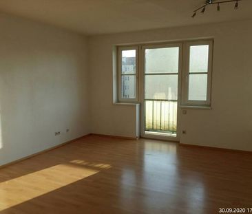 Geförderte 3 Zimmer Wohnung mit Balkon und zugehörigen Stellplatz - Foto 6