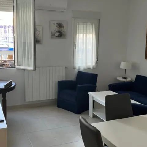 Apartamento en alquiler en Plaza Deán Mazas - Photo 1
