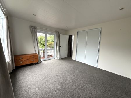 237 Waikawa RoadPicton - Photo 2
