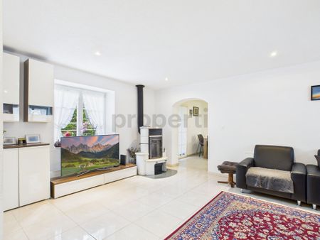 Einladendes Reihenhaus in Basel mit 6.5 Zimmern - Photo 5