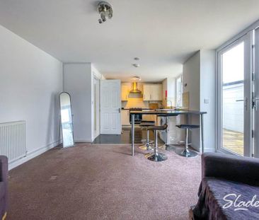 3 bedroom detached house to rent - Photo 5