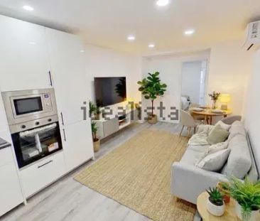 Alquiler de chalet pareado en Calle Jábega - Photo 2