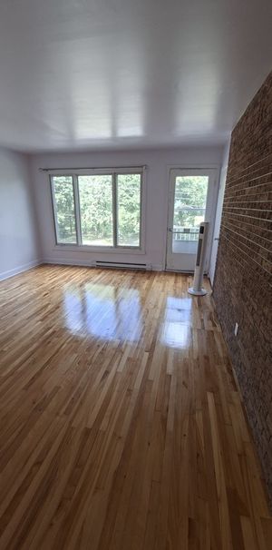 Haut De Duplex A Louer - Photo 1