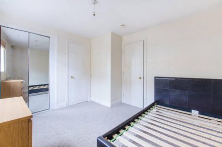 4 bedroom terraced house to rent - Photo 5