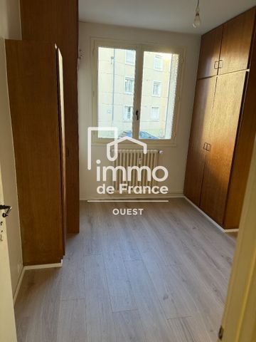 Location Appartement 4 pièces 79m² - Photo 2