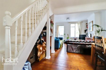 2 bedroom terraced house to rent - Photo 3