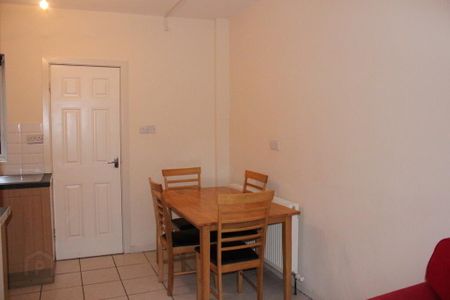 45 London Road, Belfast, BT6 8EY - Photo 2