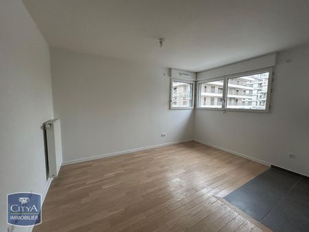 Location Appartement 4 pièces 75m² RUEIL MALMAISON 92500 - Photo 3