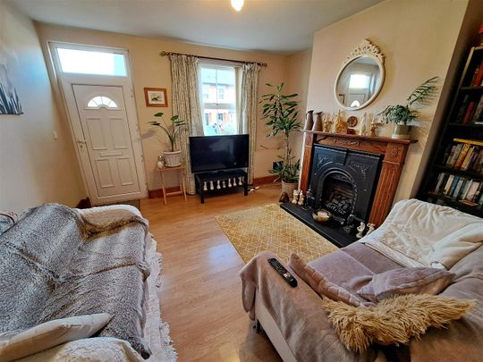 Park Avenue, Oswestry, SY11 1BA - Photo 1