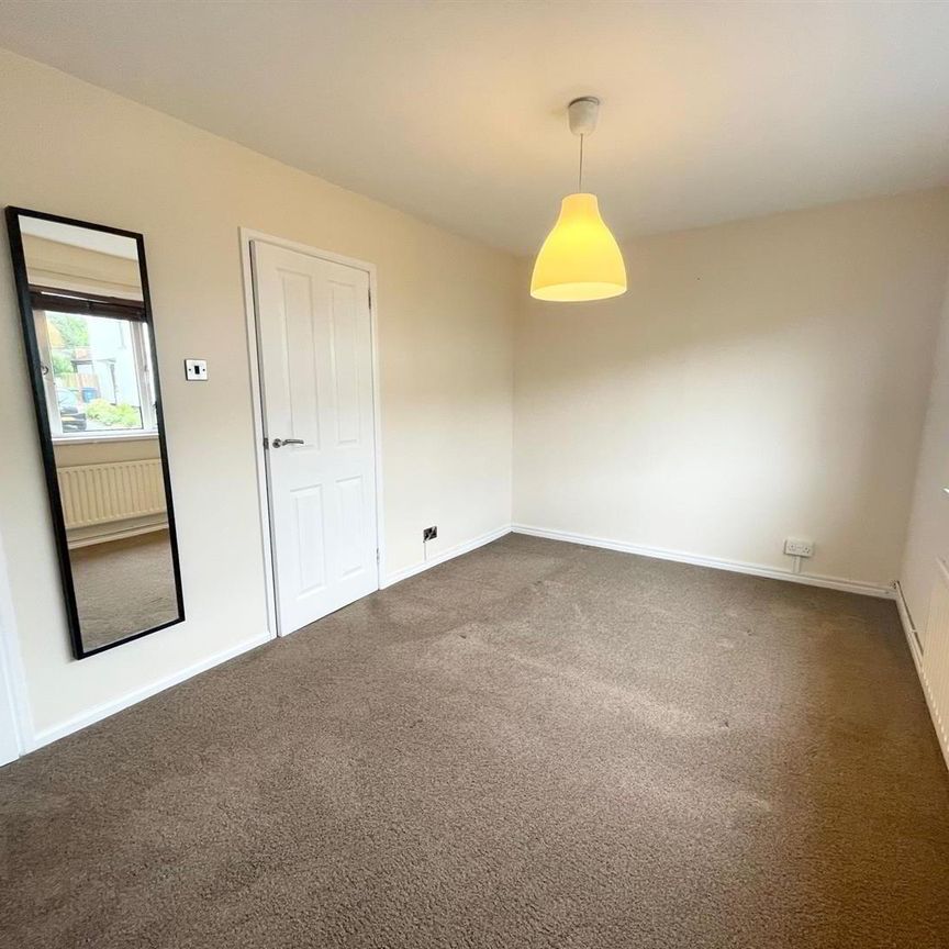 54b East Link - Photo 1