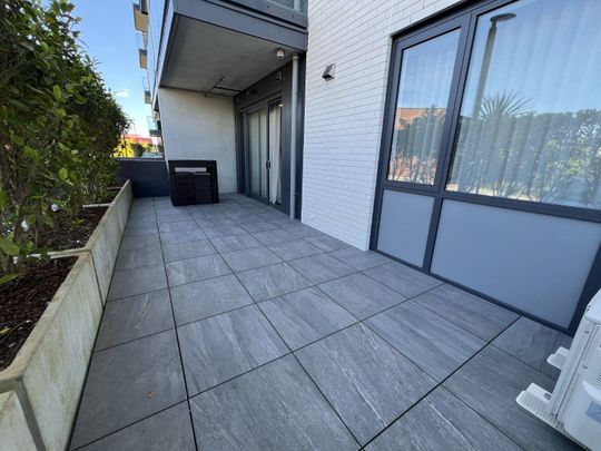 One Bedroom Comfort in the Heart of Hobsonville Point - Photo 1